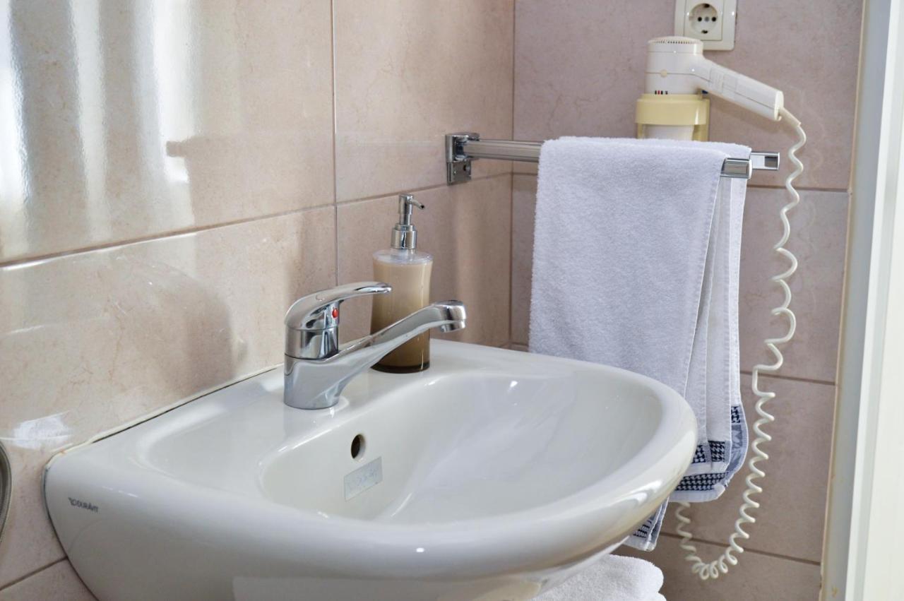 Guesthouse Marivo Яйце Экстерьер фото