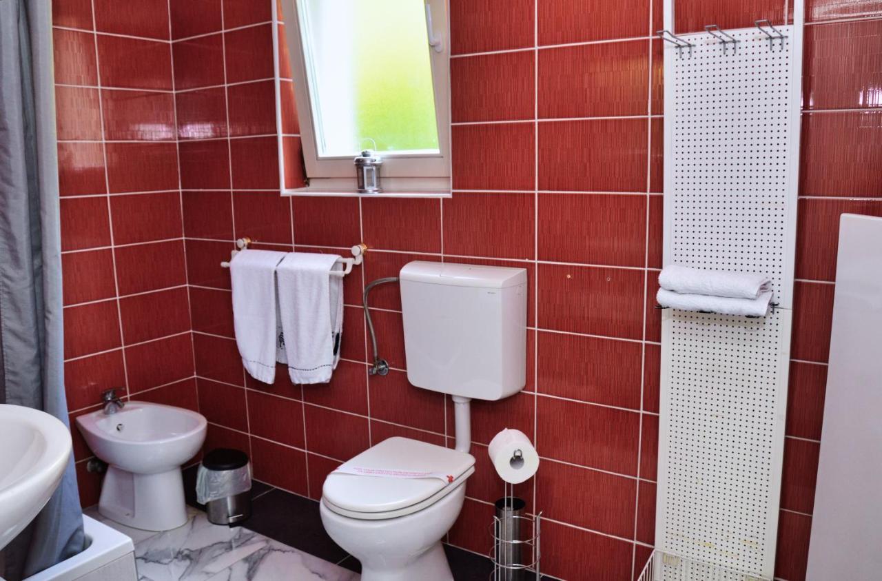 Guesthouse Marivo Яйце Экстерьер фото
